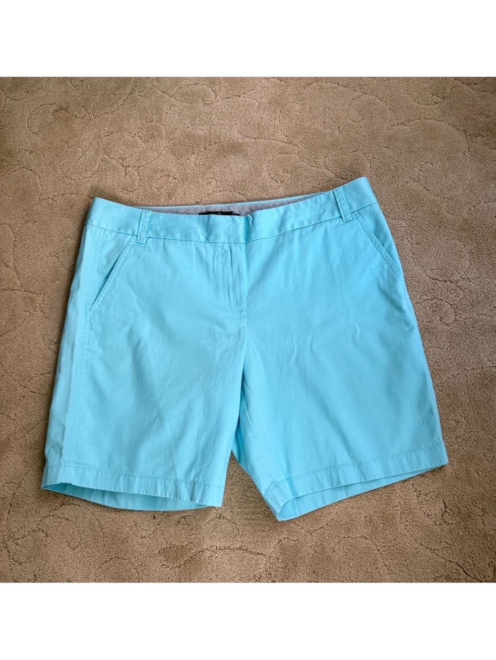 🆕LISTING🆕 J Crew Chino turquoise shorts
